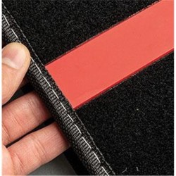 MOMO TAPPETI AUTO RACING NERO ROSSO 4 PZ