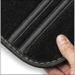 MOMO TAPPETI AUTO SPORT NERO 4 PZ